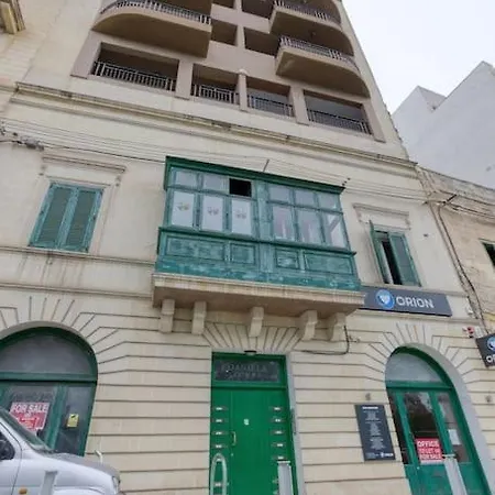 Stunning 3br Penthouse, Opposite The Harbour By 360 Estates アパート