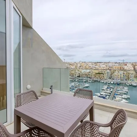Stunning 3br Penthouse, Opposite The Harbour By 360 Estates Appartement Pietà
